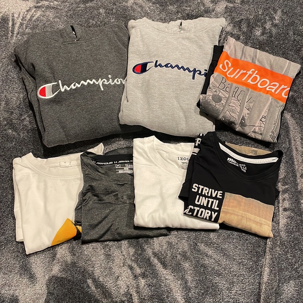 Lot of 7 - Boys Sweatshirts/Shirts sizes S-XL